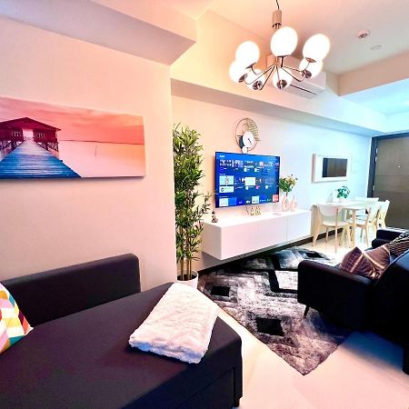 Daniella'S Modern & Cozy Suite In Uptown Bgc Manila Kültér fotó