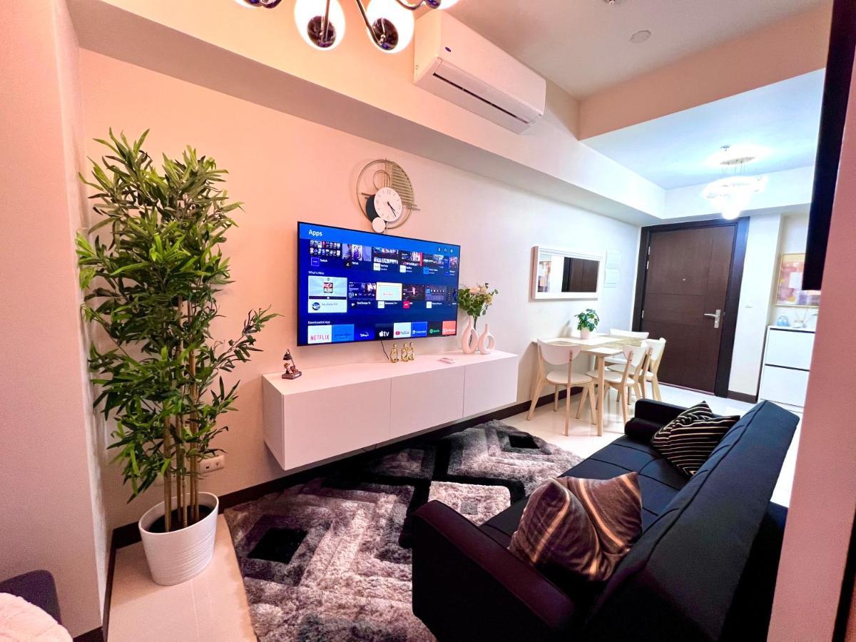 Daniella'S Modern & Cozy Suite In Uptown Bgc Manila Kültér fotó